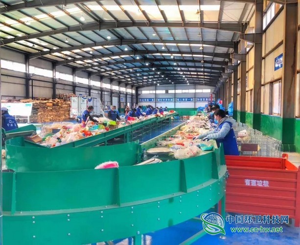 人民日?qǐng)?bào):讓垃圾分類(lèi)成為新時(shí)尚 人民日?qǐng)?bào):讓垃圾分類(lèi)成為新時(shí)尚